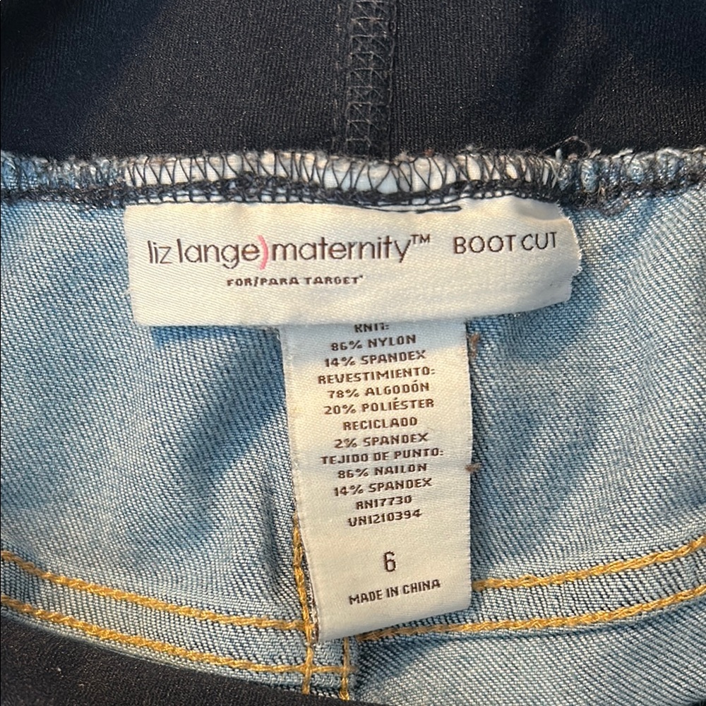 Liz Lange for Target Blue Flare Jeans - Picture 3 of 3